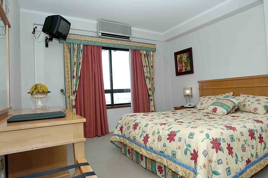 Hotel Paraiso Oliveira do Bairro Cameră foto